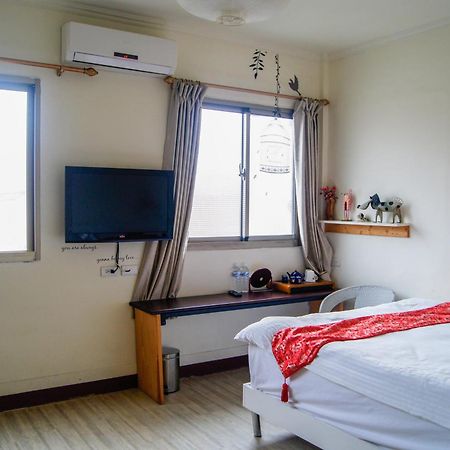 Ding Ding Homestay Jinhu Ruang foto