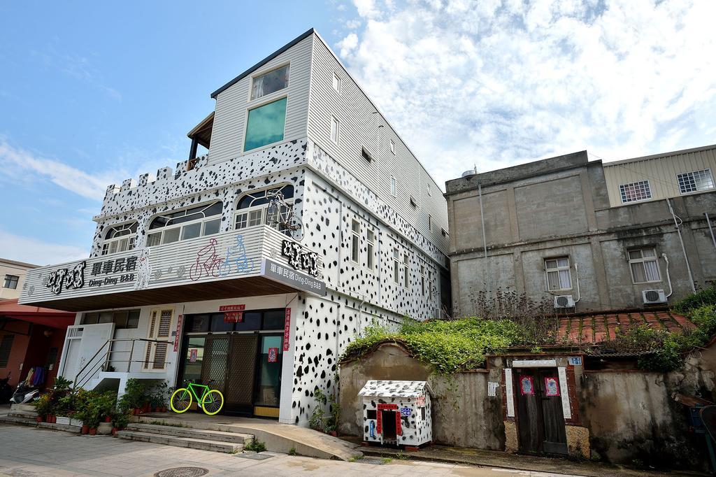 Ding Ding Homestay Jinhu Bagian luar foto