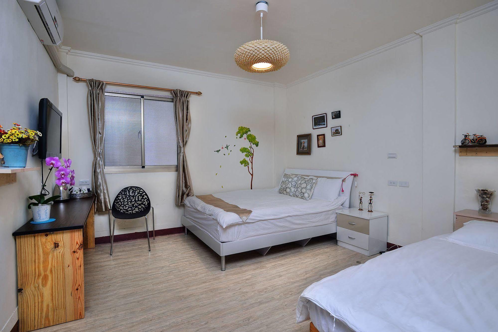 Ding Ding Homestay Jinhu Bagian luar foto